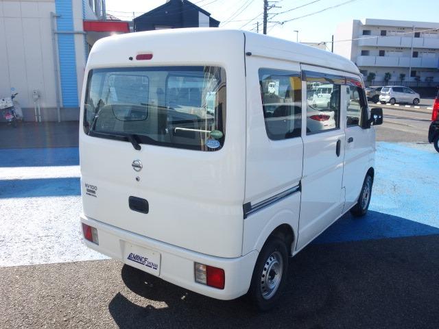 NV100クリッパーバン DX 禁煙車 ハイルーフ 5AGS車 純正FMAMラジオ 両側スライドドア 2nd発進 マニュアルシフト Wエアバッグ ABS サイドドアバイザー(42枚目)