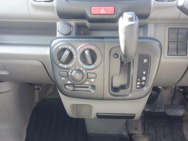 ＮＶ１００クリッパーバン ＤＸ　禁煙車　ハイルーフ　５ＡＧＳ車　純正ＦＭ／ＡＭラジオデッキ　キーレスキー　両側スライドドア　２ｎｄ発進　マニュアルモードシフト　Ｗエアバッグ　ＡＢＳ（40枚目）
