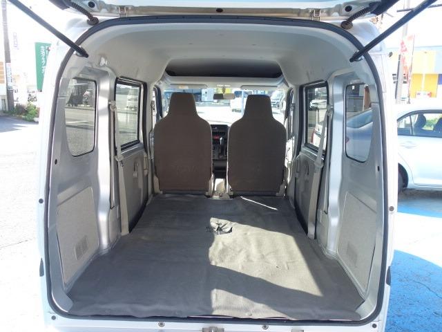 ＮＶ１００クリッパーバン ＤＸ　禁煙車　ハイルーフ　５ＡＧＳ車　純正ＦＭ／ＡＭラジオデッキ　キーレスキー　両側スライドドア　２ｎｄ発進　マニュアルモードシフト　Ｗエアバッグ　ＡＢＳ（76枚目）