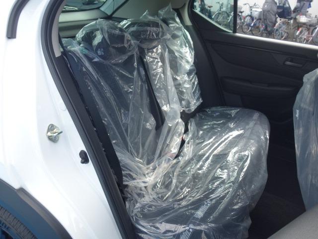 WR-V Z ブラックスタイル ワンオーナー 禁煙車 ハーフレザーシート ホンダセンシング スマートキー USB アダプティブクルーズコントロール パドルシフト 衝突被害軽減ブレーキ レーンアシスト クリアランスソナー 純正17AW(16枚目)