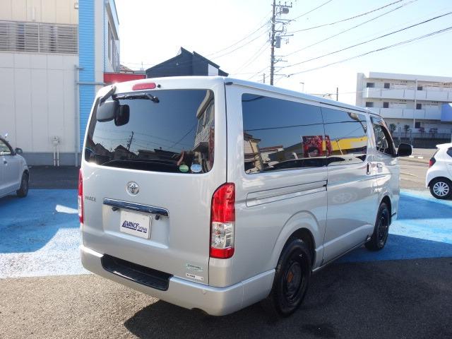 ハイエースバン ＤＸ　ＧＬパッケージ　ターボ　社外メモリーナビ　地デジＴＶ　Ｂｌｕｅｔｏｏｔｈ接続　バックカメラ　ＥＴＣ　キーレス　両側スライドドア　マニュアルモードシフト　衝突被害軽減ブレーキ　レーンアシスト　リヤヘッドキット（10枚目）