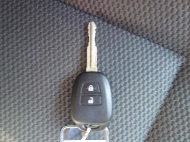 ハイエースバン ＤＸ　ＧＬパッケージ　ターボ　社外メモリーナビ　地デジＴＶ　Ｂｌｕｅｔｏｏｔｈ接続　バックカメラ　ＥＴＣ　キーレス　両側スライドドア　マニュアルモードシフト　衝突被害軽減ブレーキ　レーンアシスト　リヤヘッドキット（34枚目）