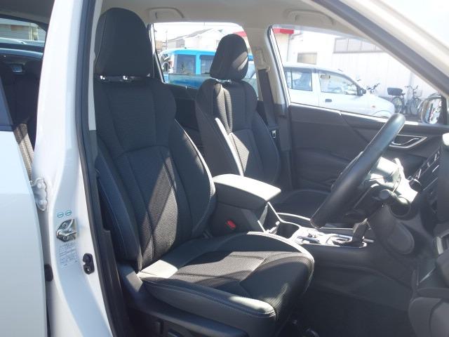 フォレスター ツーリング　禁煙車　アイサイト　４ＷＤ　ハーフレザーシート　純正メモリーナビ　フルセグＴＶ　ＣＤ／ＤＶＤ再生　Ｂｌｕｅｔｏｏｔｈ接続　バックカメラ　ＥＴＣ　スマートキー　パワーバックドア　デジタルインナーミラー（58枚目）