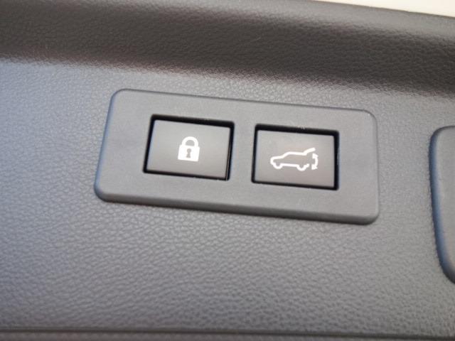 フォレスター ツーリング　禁煙車　アイサイト　４ＷＤ　ハーフレザーシート　純正メモリーナビ　フルセグＴＶ　ＣＤ／ＤＶＤ再生　Ｂｌｕｅｔｏｏｔｈ接続　バックカメラ　ＥＴＣ　スマートキー　パワーバックドア　デジタルインナーミラー（66枚目）