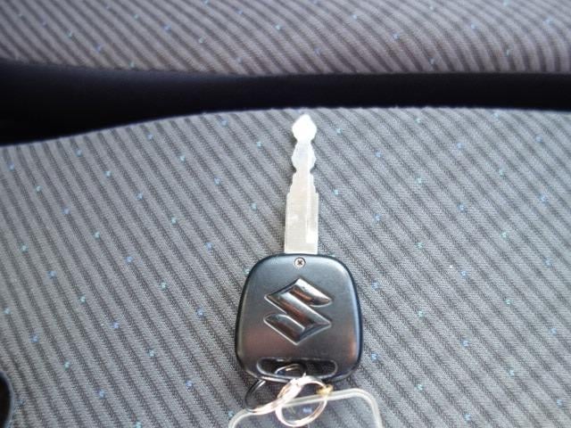 ワゴンR FA 禁煙車 純正CDオーディオ AUX接続 キーレスキー Wエアバッグ ABS 電格ミラー サイドドアバイザー(25枚目)