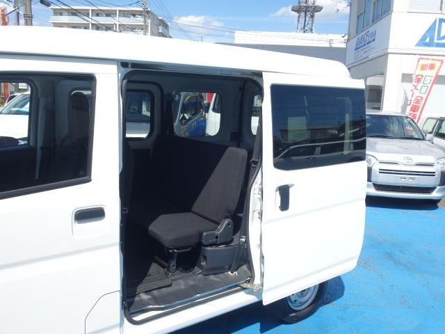 ハイゼットカーゴ DX 禁煙車 ハイルーフ 純正FM・AMラジオデッキ ETC キーレス 両側スライドドア 衝突被害軽減ブレーキ レーンアシスト クリアランスソナー アイドリングストップ Wエアバッグ ABS オートライト(52枚目)