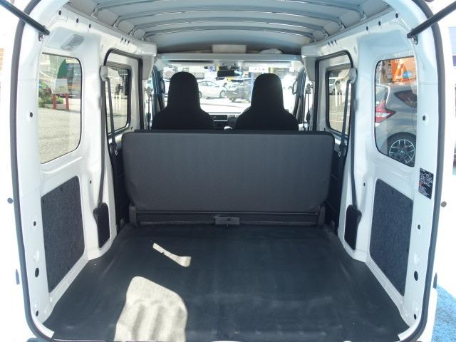 ハイゼットカーゴ DX 禁煙車 ハイルーフ 純正FM・AMラジオデッキ ETC キーレス 両側スライドドア 衝突被害軽減ブレーキ レーンアシスト クリアランスソナー アイドリングストップ Wエアバッグ ABS オートライト(53枚目)