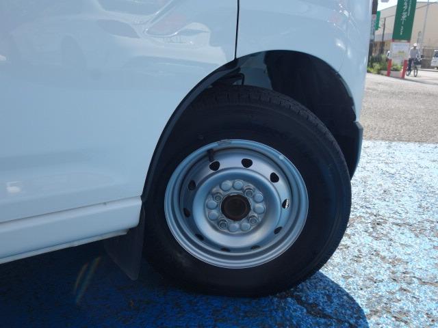 ハイゼットカーゴ DX 禁煙車 ハイルーフ 純正FM・AMラジオデッキ ETC キーレス 両側スライドドア 衝突被害軽減ブレーキ レーンアシスト クリアランスソナー アイドリングストップ Wエアバッグ ABS オートライト(62枚目)