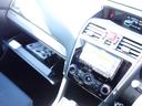 女性スタッフも常駐しております。『車屋さんは男だらけのイメージでなんだかこわそう』というお客様、ご安心ください。
