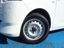 当店は中古自動車販売士の資格を取得したスタッフが複数勤務しております。クルマの事なら私たちにお任せください。