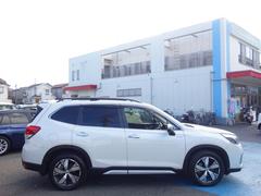 �ºݤ˼֤򸫤Ƥߤ�ȡ������Ȱ�ä��٤Ȥ������Ͼ��ʤ�����ޤ�����Ź�ʤ�ڼ�ư�֤��饳��ѥ��ȡ��ߥ˥Х󡢥���������������Ѱդ��Ƥ���ޤ��Τǡ��饤�ե�������ˤԤä���Σ���򸫤Ĥ��Ƥ��������� 5