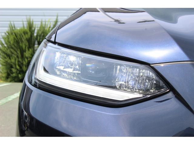 ＺＲ－Ｖ ｅ：ＨＥＶＺ　禁煙　クルーズコントロール　ＬＥＤヘッドランプ　サイドエアバック　レザーシート　４ＷＤ　横滑り防止　ナビＴＶ　ドライブレコーダー　スマートキー　１オーナー　シートヒーター　ＥＴＣ（8枚目）