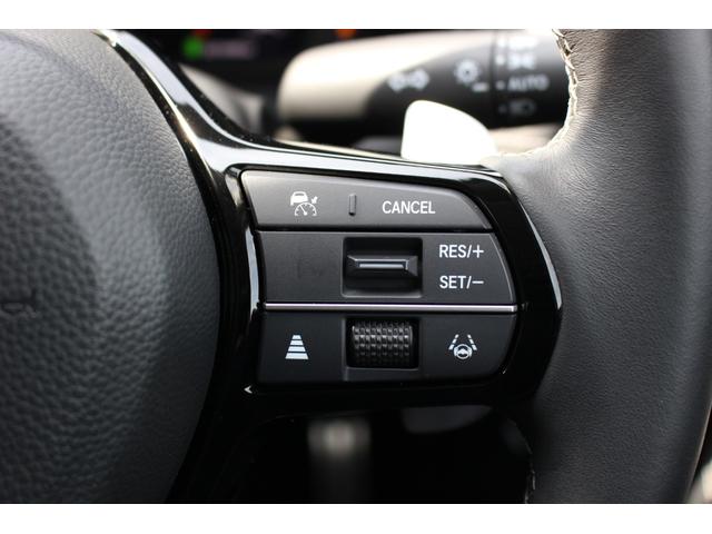ＺＲ－Ｖ ｅ：ＨＥＶＺ　禁煙　クルーズコントロール　ＬＥＤヘッドランプ　サイドエアバック　レザーシート　４ＷＤ　横滑り防止　ナビＴＶ　ドライブレコーダー　スマートキー　１オーナー　シートヒーター　ＥＴＣ（18枚目）
