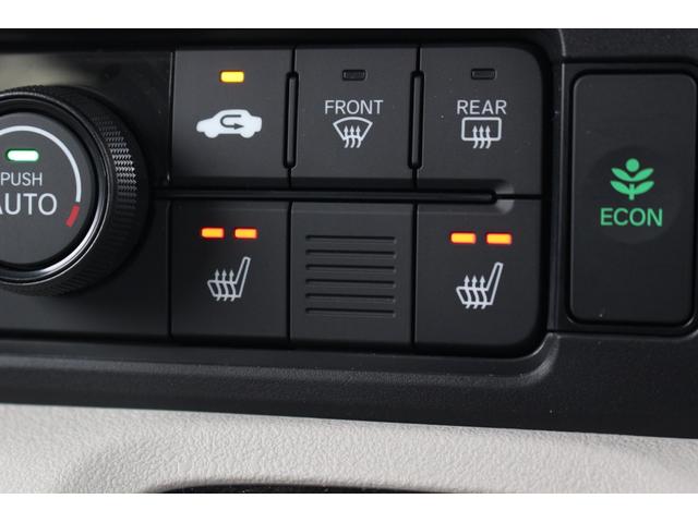 Ｎ－ＢＯＸ ベースグレード　純正ナビ　前後ドライブレコーダー　シートヒーター　ＥＴＣ　左側電動スライドドア　禁煙車　当社元試乗車　ＢＬＵＥＴＯＯＴＨ　衝突軽減システム　スマートキ－　車線維持支援システム　電動格納式ドアミラー（4枚目）