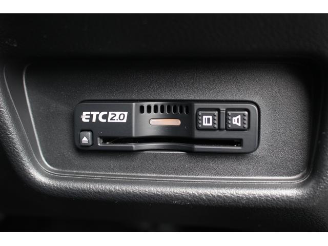 オデッセイハイブリッド ｅ：ＨＥＶアブソルート・ＥＸ　ＥＴＣ２．０　マルチビューカメラ　パーキングアシスト　ブラインドスポットインフォメーション　２列目プレミアムクレードルシート　運転席助手席シートヒーター　ＡＣ電源１５００Ｗ　パワーテールゲート　ＬＫＡ（20枚目）