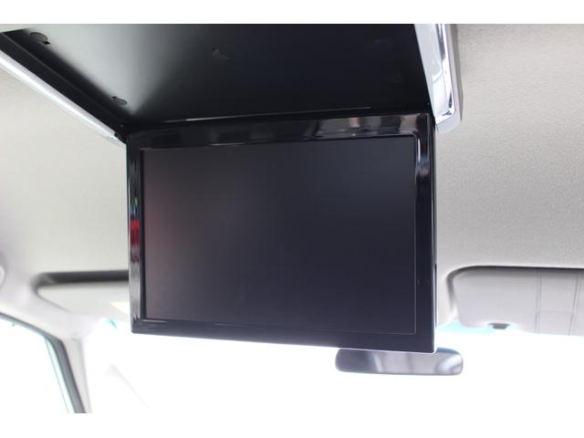 ステップワゴンスパーダ スパーダホンダセンシング　ＥＴＣ２．０　ＨｏｎｄａＳＥＮＳＩＮＧ　わくわくゲート　１６インチアルミ　ＦＡＢＴＥＣＴ撥水撥油シート大画面ナビ　バックカメラ　パドルシフト　スマートキー　７人乗り　フォグライト　両側電動スライド（4枚目）