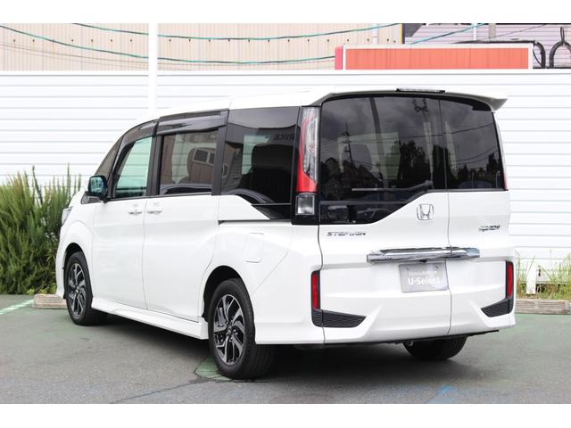 ステップワゴンスパーダ スパーダホンダセンシング　ＥＴＣ２．０　ＨｏｎｄａＳＥＮＳＩＮＧ　わくわくゲート　１６インチアルミ　ＦＡＢＴＥＣＴ撥水撥油シート大画面ナビ　バックカメラ　パドルシフト　スマートキー　７人乗り　フォグライト　両側電動スライド（7枚目）