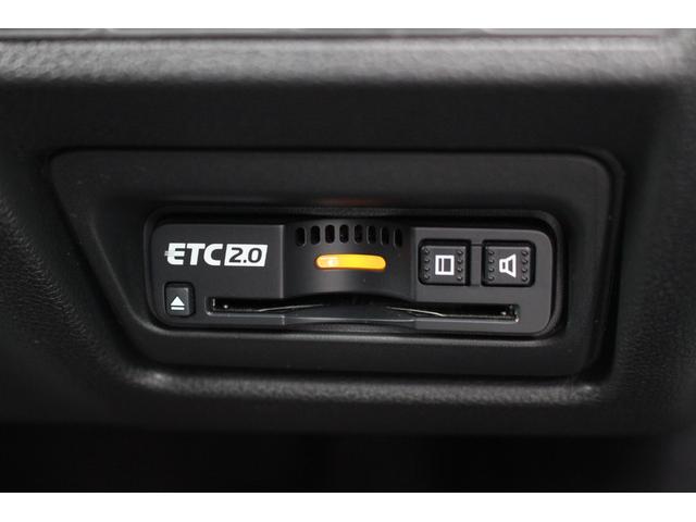 ステップワゴンスパーダ スパーダホンダセンシング　ＥＴＣ２．０　ＨｏｎｄａＳＥＮＳＩＮＧ　わくわくゲート　１６インチアルミ　ＦＡＢＴＥＣＴ撥水撥油シート大画面ナビ　バックカメラ　パドルシフト　スマートキー　７人乗り　フォグライト　両側電動スライド（19枚目）
