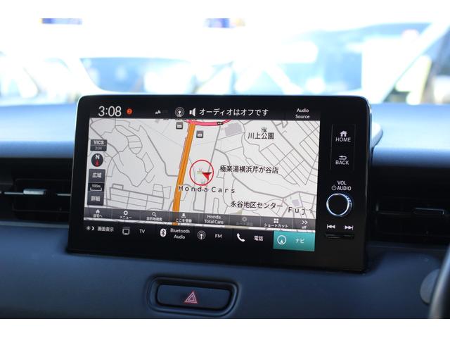 ヴェゼル ｅ：ＨＥＶＺ　ＥＴＣ２．０　ワイヤレス充電器　運転席助手席シートヒーター　ハンズフリーアクセスパワーテールゲート　１８インチアルミ　ナビゲーション　バックカメラ　前後ドラレコ　スマートキー　衝突回避支援ブレーキ機能（3枚目）