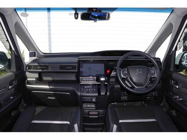 ステップワゴンスパーダ スパーダ・クールスピリットホンダセンシング　純正大画面ナビ　前後ドライブレコーダー　ＥＴＣ２．０　シートヒーター　リアエアコン　パドルシフト　１オーナー　わくわくゲートレス車両　サイドエアバック　スマートキ　左右電動スライドドア　バックモニタ（11枚目）