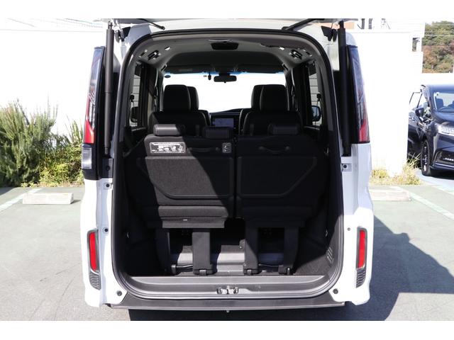 ステップワゴンスパーダ スパーダ・クールスピリットホンダセンシング　純正大画面ナビ　前後ドライブレコーダー　ＥＴＣ２．０　シートヒーター　リアエアコン　パドルシフト　１オーナー　わくわくゲートレス車両　サイドエアバック　スマートキ　左右電動スライドドア　バックモニタ（15枚目）