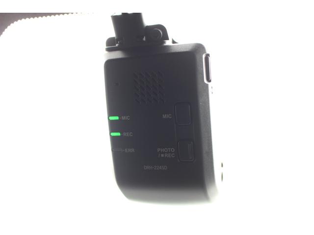 純正ドライブレコーダーは前カメラ搭載！