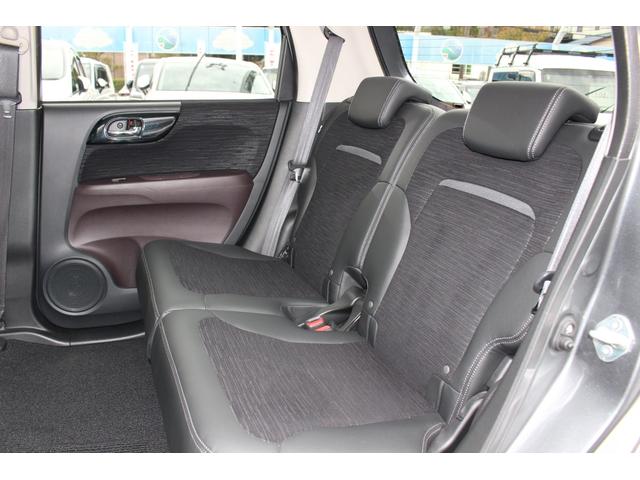 Ｎ－ＯＮＥ プレミアム　ＫＥＮＷＯＯＤナビ　１セグ　リアカメラ　ＥＴＣ　あんしんパッケージ　衝突被害軽減ブレーキ　サイドエアバッグ　運転席エアバック　横滑防止　イモビライザー　バックモニター　助手席エアバック　パワーステ（13枚目）