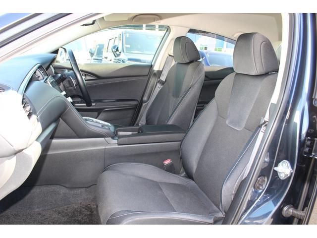 ゆったりとした作りのシートは長時間乗っても疲れにくいです。