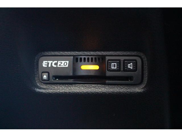 有料道路をお得にご利用いただけるＥＴＣ２．０も装備済みです。