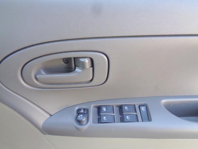 タント Ｘリミテッド　スマートキー　メモリーナビＴＶ　ＣＤ　ＡＵＸ入力　バックカメラ　ＥＴＣ２．０　アイドリングＳＴＯＰ　左パワスラ　Ｗエアバッグ　ＡＢＳ　電動格納ミラー　ＰＶガラス　ベンチシート（9枚目）