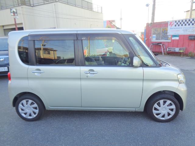 タント Ｘリミテッド　スマートキー　メモリーナビＴＶ　ＣＤ　ＡＵＸ入力　バックカメラ　ＥＴＣ２．０　アイドリングＳＴＯＰ　左パワスラ　Ｗエアバッグ　ＡＢＳ　電動格納ミラー　ＰＶガラス　ベンチシート（26枚目）