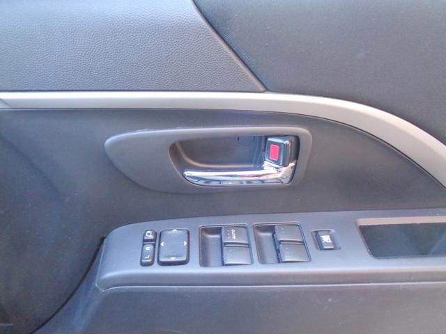 プレマシー ２０ＣＳ　アドバンストキー　メモリーナビ　フルセグＴＶ　ＤＶＤ再生　Ｂｌｕｅｔｏｏｔｈ　ＵＳＢ入力　バックカメラ　ＥＴＣ　パワスラ　オートＡＣ　Ｗエアバッグ　ＡＢＳ　電動格納ミラー　ＰＶガラス（9枚目）