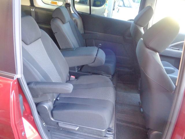 プレマシー ２０ＣＳ　アドバンストキー　メモリーナビ　フルセグＴＶ　ＤＶＤ再生　Ｂｌｕｅｔｏｏｔｈ　ＵＳＢ入力　バックカメラ　ＥＴＣ　パワスラ　オートＡＣ　Ｗエアバッグ　ＡＢＳ　電動格納ミラー　ＰＶガラス（13枚目）