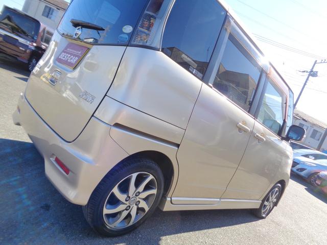 ルークス ハイウェイスター　スマキー　ＨＤＤナビＴＶ　ＤＶＤ再生　ＥＴＣ　ドラレコ前後カメラ　ＨＩＤライト　左パワスラ　オートＡＣ　Ｗエアバッグ　ＡＢＳ　電格ミラー　ベンチシート　純正エアロ　１４ｉｎｃアルミ　記録簿　取説（27枚目）