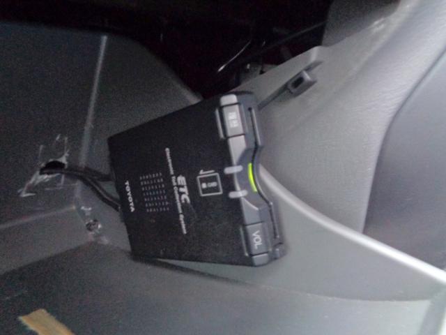 ワゴンＲ ＲＲ－Ｆ　キーレス　社外ＣＤ　ＥＴＣ　電動格納ミラー　ＰＶガラス　純正エアロ　１３ｉｎｃアルミ（11枚目）