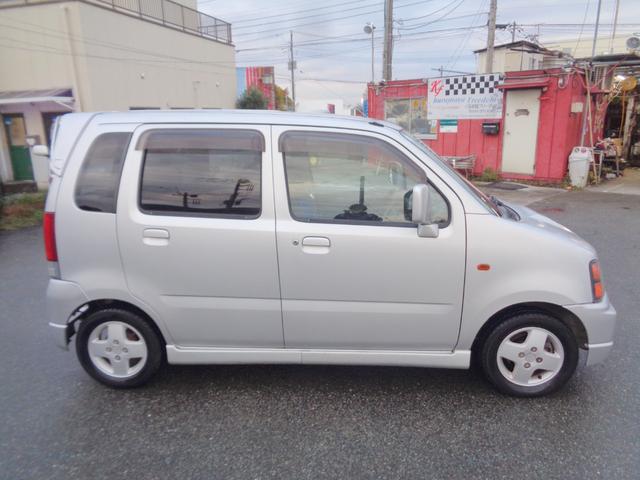 ワゴンＲ ＲＲ－Ｆ　キーレス　社外ＣＤ　ＥＴＣ　電動格納ミラー　ＰＶガラス　純正エアロ　１３ｉｎｃアルミ（26枚目）