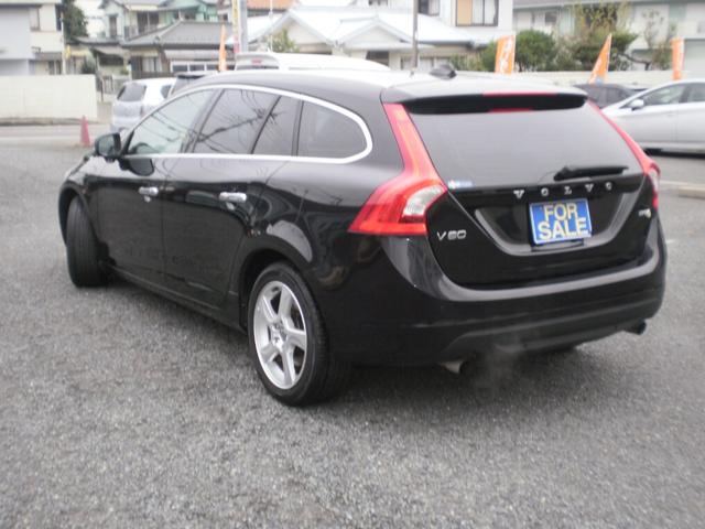 Ｖ６０ ドライブｅ　純正ナビＴＶ／バックカメラ／ＤＶＤ再生／Ｂｌｕｅｔｏｏｔｈ／クルーズコントロール／黒革パワーシート／ＥＴＣ／１７インチＡＷ（6枚目）
