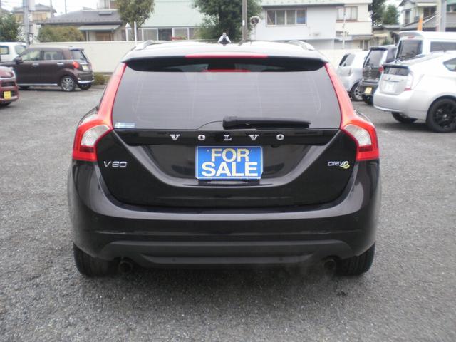 Ｖ６０ ドライブｅ　純正ナビＴＶ／バックカメラ／ＤＶＤ再生／Ｂｌｕｅｔｏｏｔｈ／クルーズコントロール／黒革パワーシート／ＥＴＣ／１７インチＡＷ（7枚目）