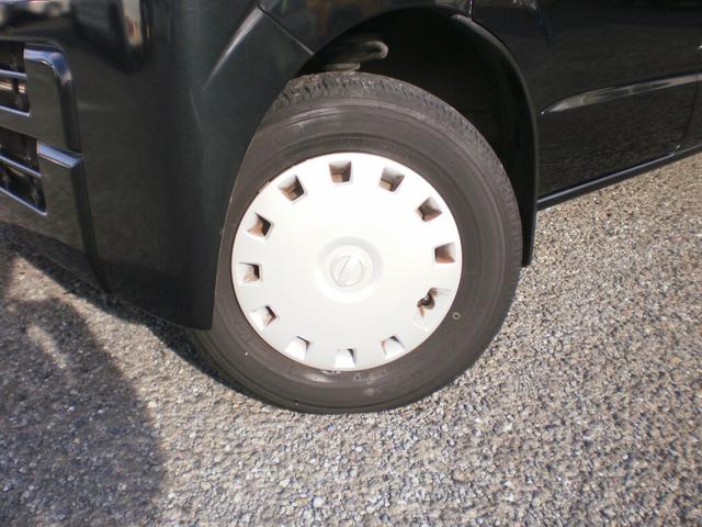 純正１２インチスチールホイール！カバー付き