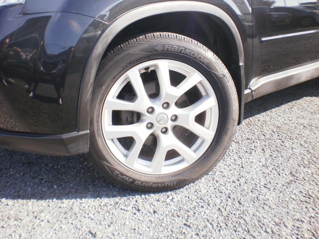 エクストレイル ２０Ｘｔ　フルタイム４ＷＤ／ハイパールーフレール付き／純正ナビフルセグＴＶバックカメラ／ＤＶＤ再生／Ｂｌｕｅｔｏｏｔｈ付き／シートヒーター／ＨＩＤ／ＥＴＣ／ミラーウィンカー（4枚目）