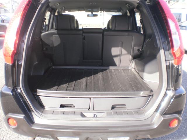 エクストレイル ２０Ｘｔ　フルタイム４ＷＤ／ハイパールーフレール付き／純正ナビフルセグＴＶバックカメラ／ＤＶＤ再生／Ｂｌｕｅｔｏｏｔｈ付き／シートヒーター／ＨＩＤ／ＥＴＣ／ミラーウィンカー（9枚目）