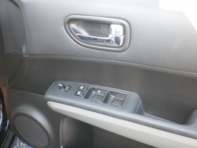 エクストレイル ２０Ｘｔ　フルタイム４ＷＤ／ハイパールーフレール付き／純正ナビフルセグＴＶバックカメラ／ＤＶＤ再生／Ｂｌｕｅｔｏｏｔｈ付き／シートヒーター／ＨＩＤ／ＥＴＣ／ミラーウィンカー（14枚目）