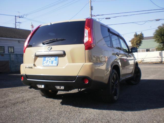 エクストレイル ２０Ｘ　サンドベージュ全塗装済み／フルタイム４ＷＤ／純正ナビフルセグＴＶ／ＤＶＤ再生／Ｂｌｕｅｔｏｏｔｈ付き／シートヒーター／ＨＩＤ／ＥＴＣ／スマートキー（8枚目）