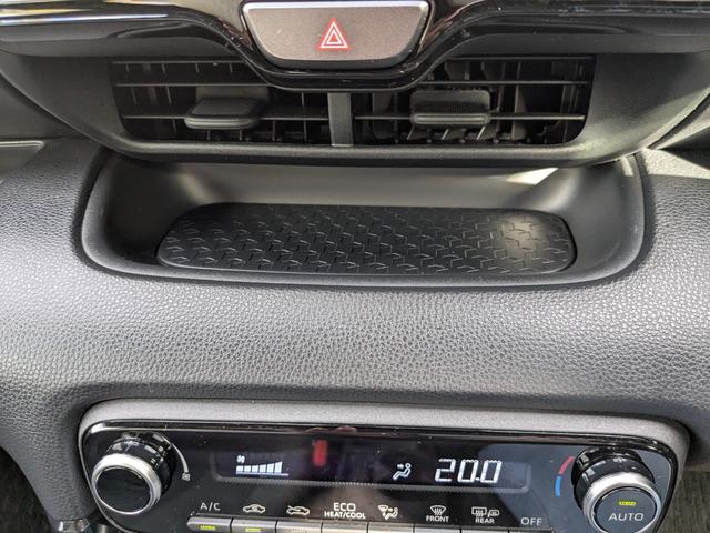 ヤリス Ｇ　ナビ　バックカメラ　　横滑り防止装置　オートマチックハイビーム　ワンオーナー（15枚目）