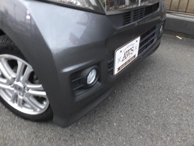 Ｎ－ＢＯＸカスタム Ｇ・Ｌパッケージ　スマートキー　スペアキー　プッシュスタート　禁煙車　左パワースライドドア　ＨＩＤ　カスタム　サイドバイザー　純正アルミ（9枚目）