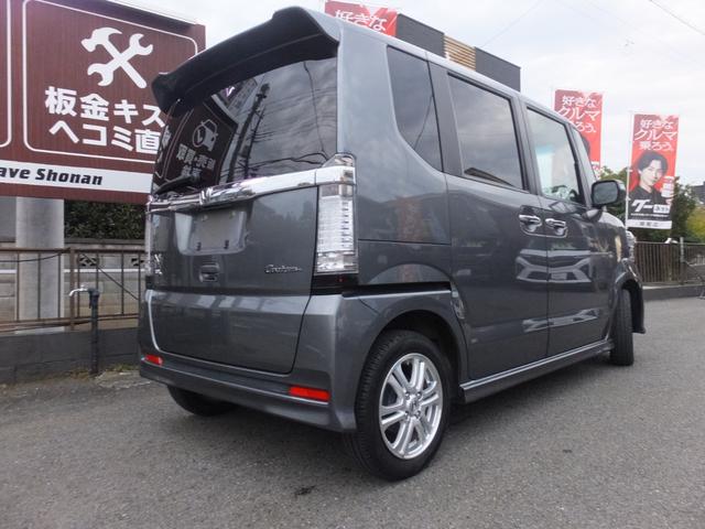 Ｎ－ＢＯＸカスタム Ｇ・Ｌパッケージ　スマートキー　スペアキー　プッシュスタート　禁煙車　左パワースライドドア　ＨＩＤ　カスタム　サイドバイザー　純正アルミ（18枚目）
