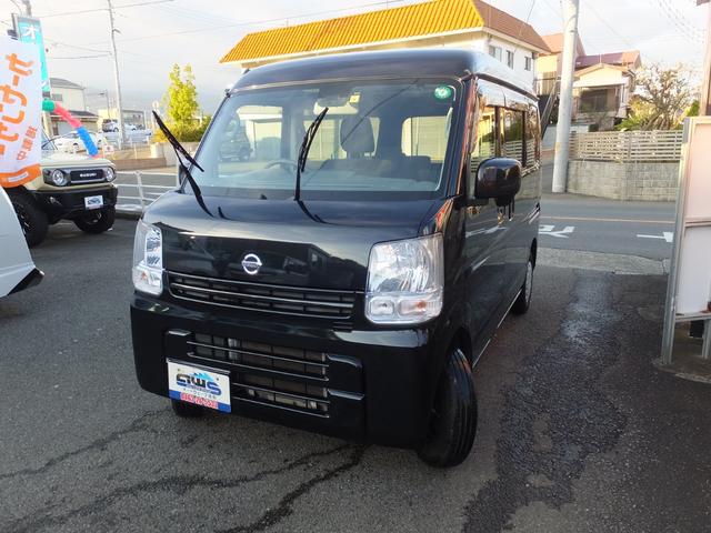 ＮＶ１００クリッパーバン ＧＸ　霊柩車　寝台車　黒ナンバー　２名乗車　棺台付き　事業ナンバー登録　８ナンバー登録　軽霊柩　軽寝台　新品レール　フイルム施工　オーダーあり　軽霊柩車　軽寝台車　軽寝台　衝突軽減装置　軽搬送車（9枚目）