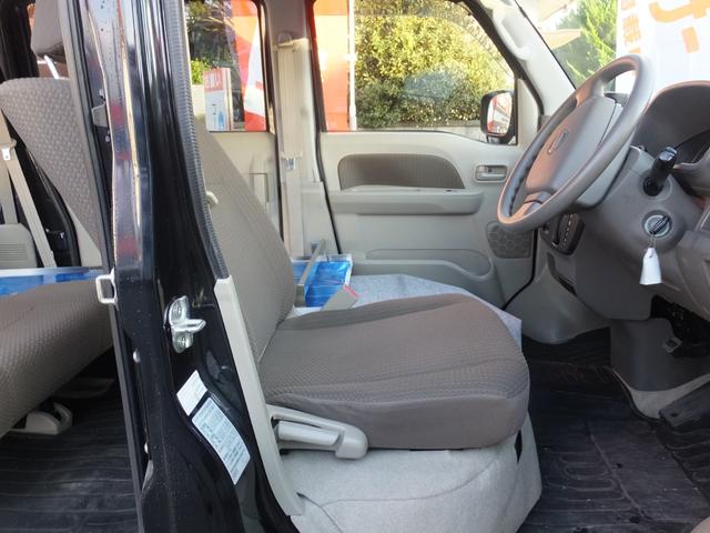 ＮＶ１００クリッパーバン ＧＸ　霊柩車　寝台車　黒ナンバー　２名乗車　棺台付き　事業ナンバー登録　８ナンバー登録　軽霊柩　軽寝台　新品レール　フイルム施工　オーダーあり　軽霊柩車　軽寝台車　軽寝台　衝突軽減装置　軽搬送車（33枚目）