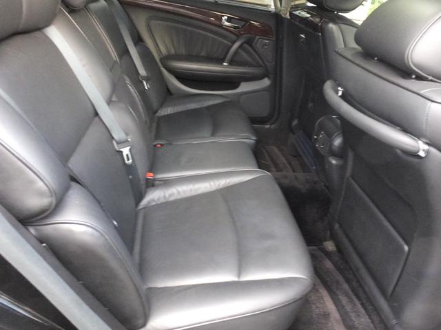 プレジデント ソブリン　車高調　ローダウン　社外アルミ　キセノンライト　レザーシート　後席モニター　クルーズコントロール　キーレス　サイドバイザー　純正ナビ　バックカメラ　ビルトインＥＴＣ（22枚目）