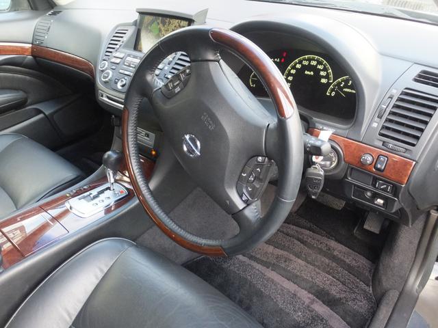 プレジデント ソブリン　車高調　ローダウン　社外アルミ　キセノンライト　レザーシート　後席モニター　クルーズコントロール　キーレス　サイドバイザー　純正ナビ　バックカメラ　ビルトインＥＴＣ（33枚目）